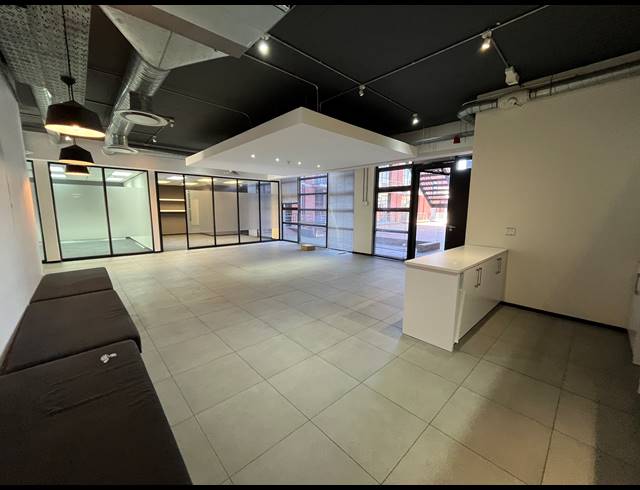 250M² OFFICE TO LET IN OBSERVATORY